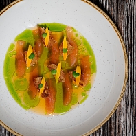 Goldforellen Sashimi.jpg compressed